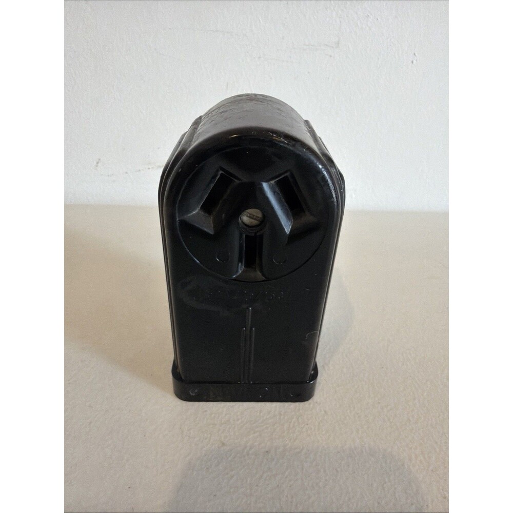 Good P&S Power Receptacle Black Bakelite Surface Mount 3 Pole Wire 50A 125/250V
